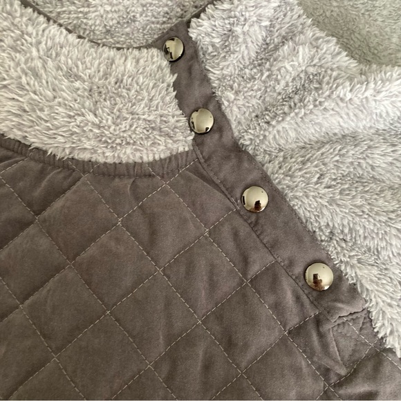 Vanilla Bay Womens Fluffy Sweater Size Large - Picture 3 of 9